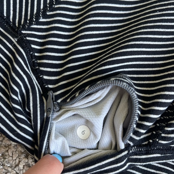 Lululemon long sleeve - Picture 5 of 5